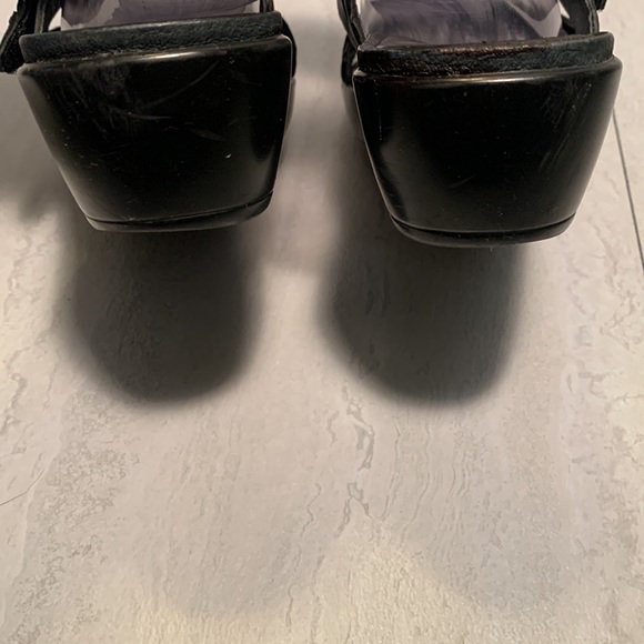 Dansko Women's Black Leather Small Studs Slip On Flat Platform Summer Sandals - Picture 10 of 12